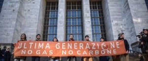 Ultima Generazione e la crisi ambientale: ecco perché è giusto sostenere chi fa attivismo per il clima