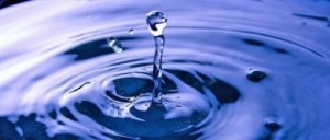 L'acqua, bene pubblico oltraggiato