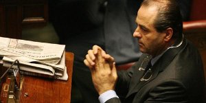 Ma chi riesce a capire cosa sta succedendo?