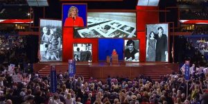 Convention repubblicana: Ann Romney, Chris Christie e l'uragano Isaac