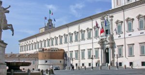 Berlusconi vuole il Colle, di Milano e Napoli non gliene importa nulla