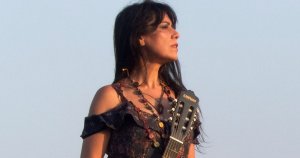 Infinitu prisenti, in viaggio nella musica di Sciara