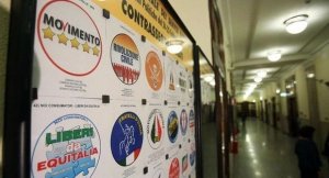 Sondaggi: fatta la legge che li vieta, trovato il modo per averli