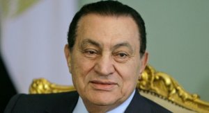 Processo a Mubarak: la salvezza in mano alla difesa