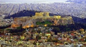 La crisi economica non ferma il turismo in Grecia