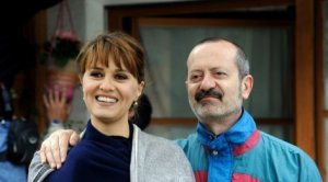 Un boss in salotto, banale e poco divertente