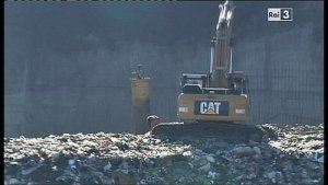 Chiaiano: l'ombra dei Casalesi sulla discarica. La polizia sequestra
