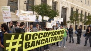 Indignados: offro il petto al piombo degli immancabili attempati giovanilisti