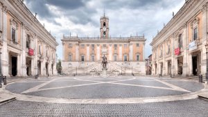 Roma Capitale: è scontro tra il Campidoglio e la Lega sulla riforma dei poteri speciali Roma Capitale: è scontro tra il Campidoglio e la Lega sulla riforma dei poteri speciali