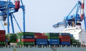 Italia: le esportazioni crescono meno delle importazioni