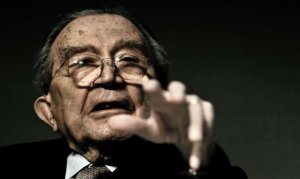 Andreotti, il Richelieu della politica italiana. Intervista agli autori del "Divo Giulio"