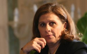 Souad Sbai lascia Fini e ridà ossigeno alla maggioranza virtuale di Berlusconi