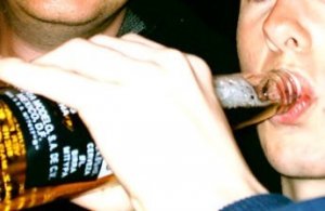 Teenager, con l'alcool il sesso è "facile"