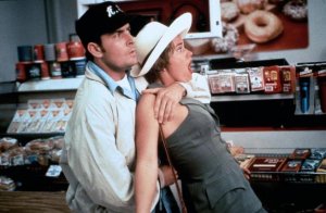 Sesso e fuga con l'ostaggio: un action-comedy che fa riflettere sulla spettacolarizzazione