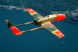 Svizzera a caccia di clandestini: Droni sorvegliano il confine