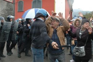 Terzigno: "Chi è causa del suo mal pianga se stesso"