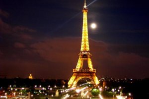 Le Nouvel Observateur: i francesi ricchi chiedono di pagare più tasse