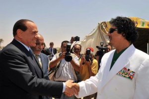 Berlusconi ha ordinato la morte di Gheddafi?