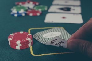 Puppato, Serracchiani, Civati, Barca: un poker vincente contro il tris Renzi, D'Alema, Epifani