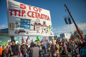 Rallentamento negoziato TTIP e ratifica CETA. Prime vittorie, ma non bastano