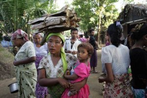 Myanmar, il governo annuncia indagini sulle violenze contro la minoranza rohingya: saranno credibili?