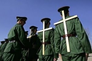 Cari vescovi, il mio prof di religione era gay