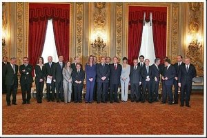 Fatevi processare, buffoni