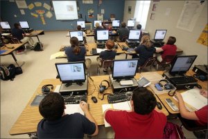 Smaterializziamo i prof? Su scuola, registro elettronico e virtualità