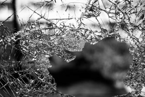 Violenza: una riflessione storico-politica