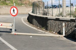 Scaletta Zanclea isolata dal 4 dicembre nel silenzio assoluto