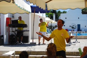 Vacanze e spettacolo, la scuola Fiorello è qui