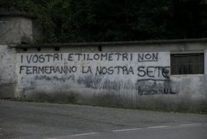"I vostri etilometri non fermeranno la nostra sete"