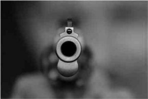 La pistola alla nuca