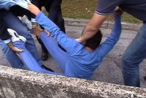 Cittadella: il bimbo conteso dopo le polemiche torna a scuola e rivede la mamma