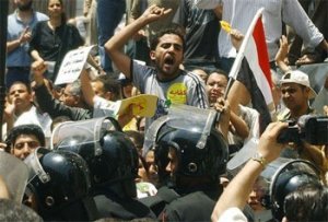 Voci e immagini dalla protesta egiziana