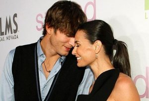 "Demi Moore è bisessuale": l'ultima sul divorzio Moore-Kutcher