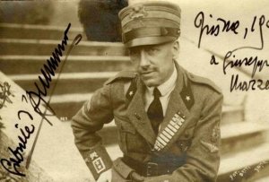 Da D'Annunzio a Slataper, dallo slavo "schiavo meridionale" allo sloveno "s'ciavo"