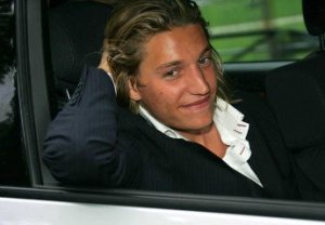 Trote transalpine. Sarkozy vuole il figlio dirigente UMP