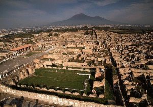 Il crollo della “casa dei gladiatori” di Pompei non deve essere accaduto invano