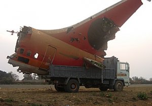 Angola, incidente aereo: 30 morti e 6 sopravvissuti