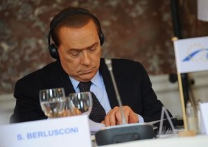 La questione politica del Sig. B. e le omissioni del Pd