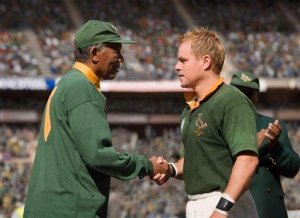 Invictus. Clint Eastwood racconta Mandela e il rugby che unificò lo spirito sudafricano