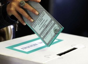 Sconti su treni e voli per le Elezioni Politiche 2013: le agevolazioni per andare a votare nel proprio comune