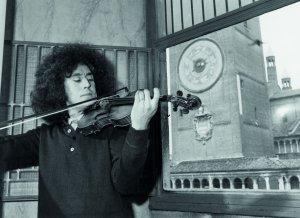 "Confessioni di un malandrino": in uscita, il 31 marzo, la prima autobiografia di Angelo Branduardi scritta con Fabio Zuffanti