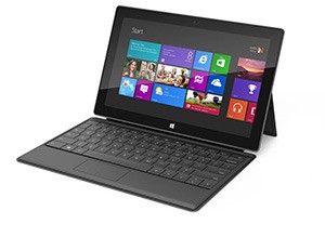Con Surface Microsoft sfida Apple