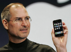 La lettera di Steve Jobs all'Apple: lascia e si dimette da CEO