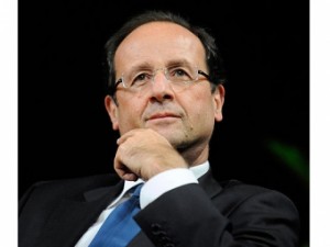 Hollande 300x225 Salva euro, ripartono gli incontri