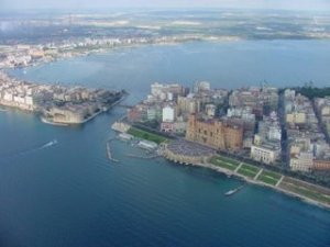 Viaggio a Taranto, per antiche rotte