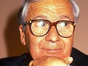 "Il fondo non è stato ancora toccato": parola di Licio Gelli