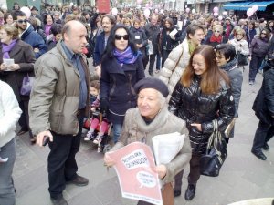 Cosenza, se non ora quando: women screaming in silence